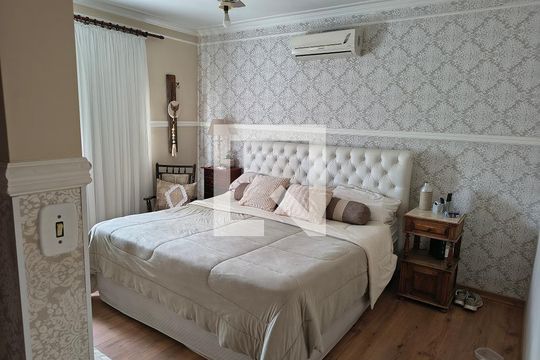 Quarto de casa para alugar com 3 quartos, 230m² em Urbanova II, São José dos Campos