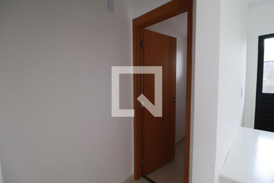 Lavabo  de casa para alugar com 2 quartos, 65m² em Parque Residencial Candido Portinari, Ribeirão Preto