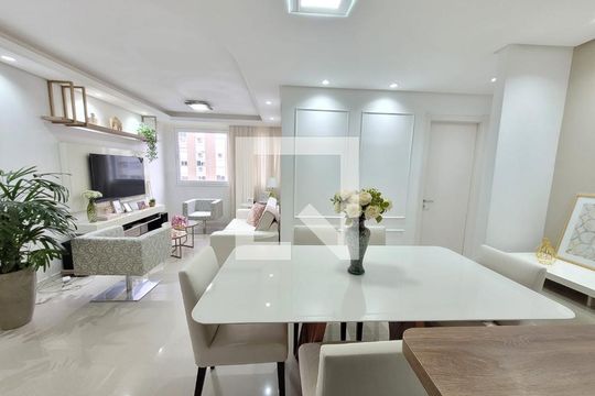 Apartamento à venda com 3 quartos, 78m² em Marechal Rondon, Canoas