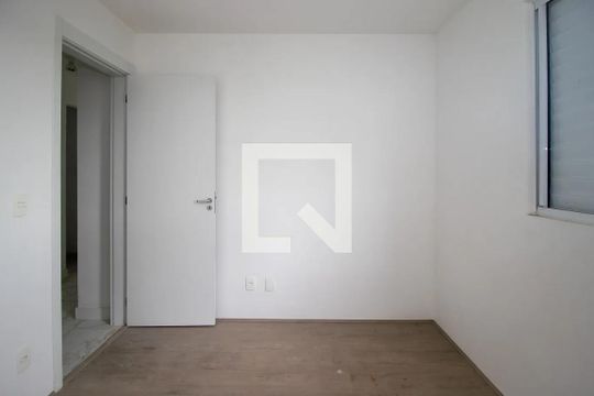 Quarto 2 de apartamento para alugar com 2 quartos, 44m² em Centro, Canoas
