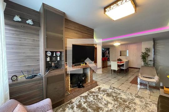 Apartamento à venda com 3 quartos, 194m² em Rio Branco, Novo Hamburgo