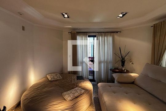 Sala  de apartamento à venda com 3 quartos, 202m² em Jardim, Santo André