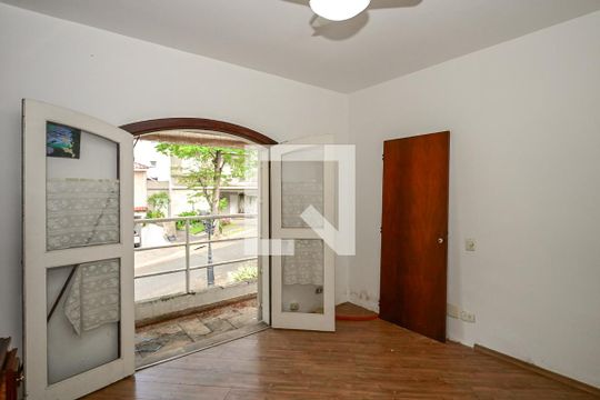 Quarto de casa de condomínio para alugar com 4 quartos, 394m² em Jardim Ampliacao, São Paulo