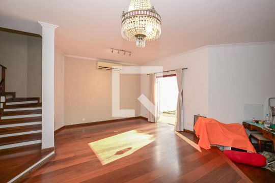 Sala de casa de condomínio para alugar com 4 quartos, 394m² em Jardim Ampliacao, São Paulo