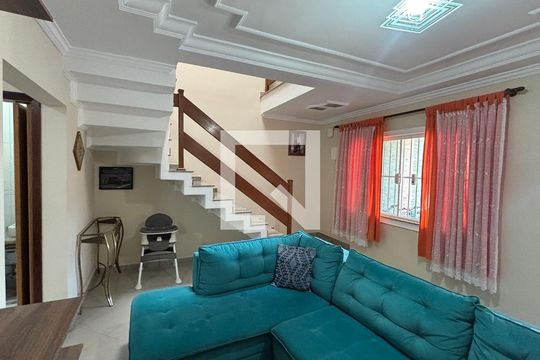 Sala de casa à venda com 3 quartos, 128m² em Santa Terezinha, Santo André