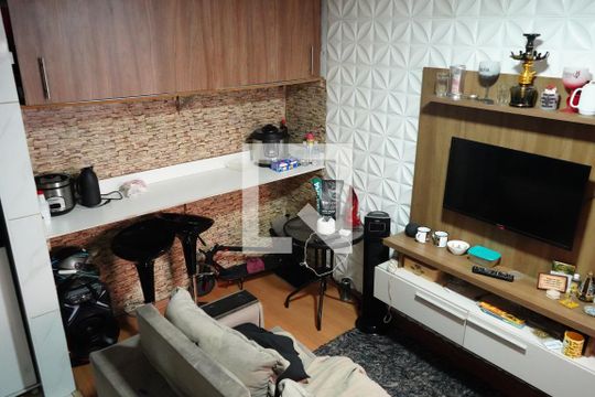 Sala e cozinha 2 de casa para alugar com 3 quartos, 105m² em Tatuapé, São Paulo