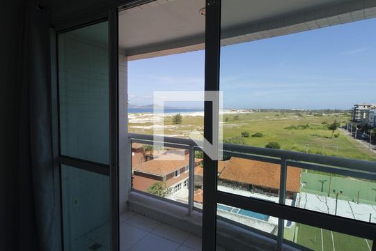 Apartamento para alugar com 1 quarto, 70m² em Algodoal, Cabo Frio