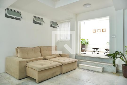 Sala  de apartamento à venda com 2 quartos, 178m² em Funcionários, Belo Horizonte