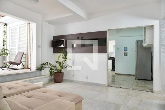 Sala  de apartamento à venda com 2 quartos, 178m² em Funcionários, Belo Horizonte