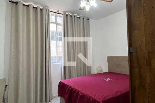 Quarto 2 de apartamento para alugar com 2 quartos, 66m² em José Menino, Santos