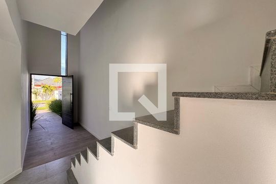Apartamento à venda com 3 quartos, 255m² em Guaratiba, Rio de Janeiro