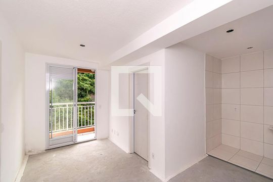 Sala de apartamento à venda com 2 quartos, 37m² em Bonsucesso, Rio de Janeiro