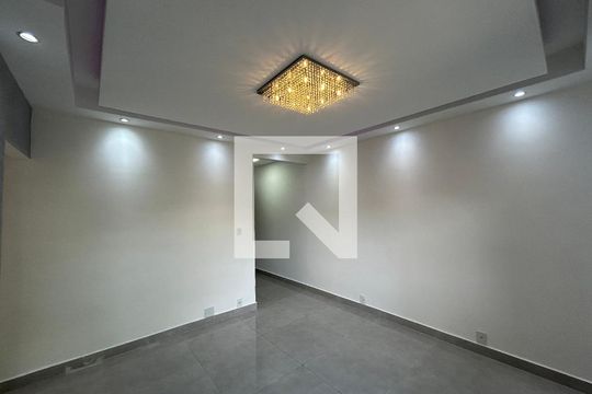 Sala de apartamento à venda com 3 quartos, 75m² em Vila Valqueire, Rio de Janeiro