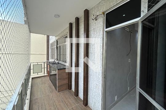 Varanda gourmet de apartamento à venda com 3 quartos, 75m² em Vila Valqueire, Rio de Janeiro