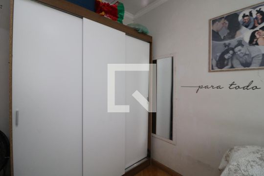 Quarto de apartamento à venda com 2 quartos, 43m² em Jardim Santa Teresinha, São Paulo