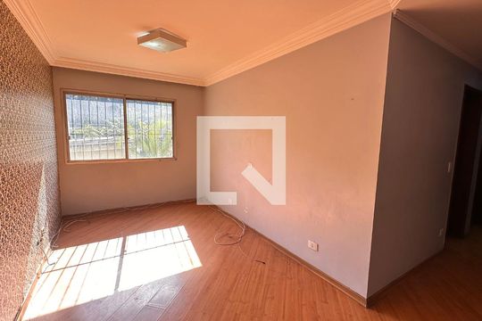 Apartamento para alugar com 3 quartos, 63m² em Vila Prel, São Paulo