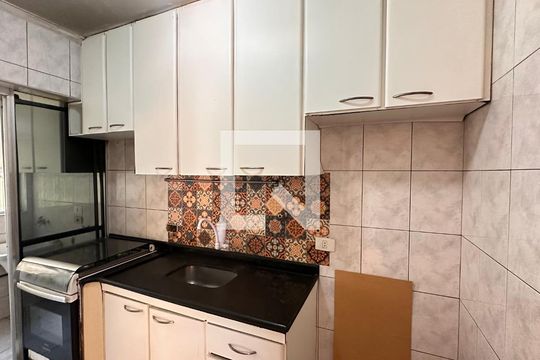 Apartamento para alugar com 3 quartos, 63m² em Vila Prel, São Paulo