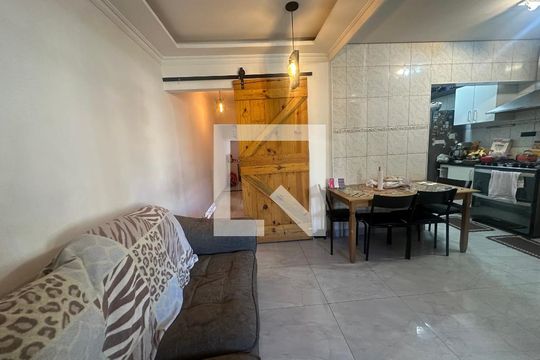 Sala de casa de condomínio à venda com 2 quartos, 71m² em Chácaras Marco, Barueri