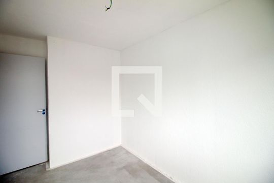 Quarto 1 de apartamento para alugar com 2 quartos, 41m² em Vila Kosmos, Rio de Janeiro