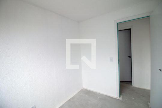 Quarto 2 de apartamento para alugar com 2 quartos, 41m² em Vila Kosmos, Rio de Janeiro