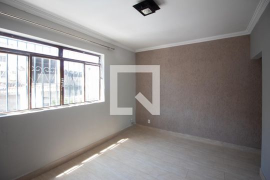 Apartamento à venda com 2 quartos, 73m² em Santa Rosa, Belo Horizonte