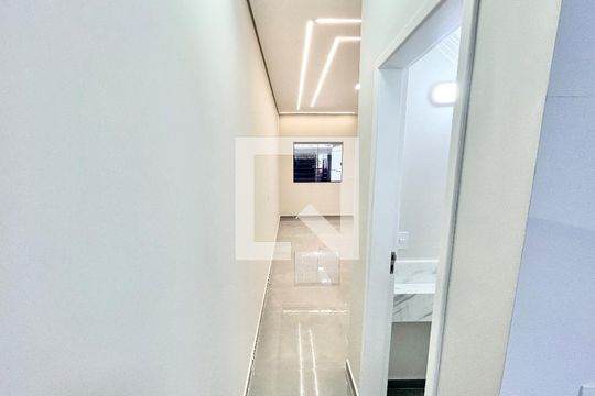 Corredor de casa à venda com 3 quartos, 123m² em Jardim Sao Paulo(zona Norte), São Paulo