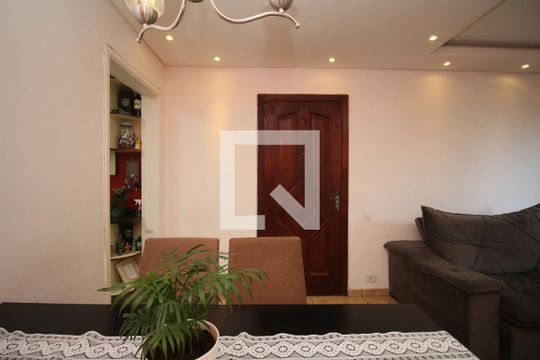 Sala de apartamento à venda com 3 quartos, 74m² em Parque Reboucas, São Paulo