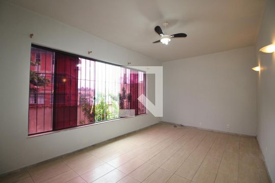 Sala de casa à venda com 3 quartos, 251m² em Freguesia (jacarepaguá), Rio de Janeiro