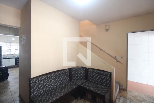 Sala 2 de casa à venda com 4 quartos, 220m² em Parque Santa Cecilia, São Paulo