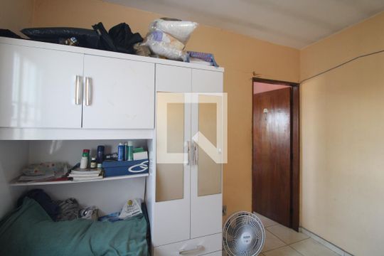 Quarto 1 de casa à venda com 4 quartos, 220m² em Parque Santa Cecilia, São Paulo