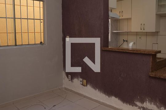 Apartamento à venda com 1 quarto, 37m² em Setor Negrão de Lima, Goiânia