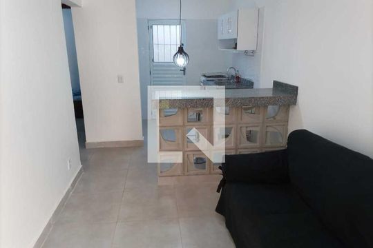 Sala de casa de condomínio para alugar com 2 quartos, 40m² em Jardim Imperial, Aparecida de Goiânia