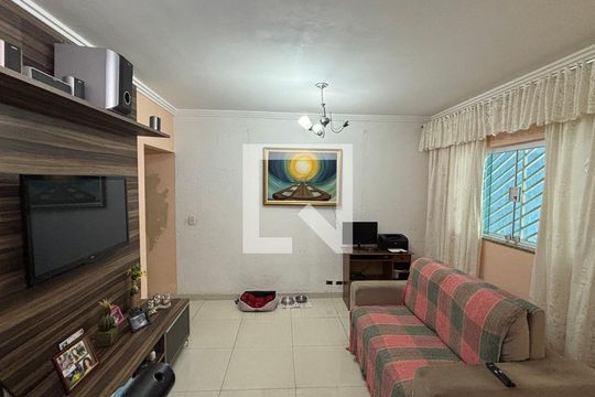 Sala de casa à venda com 3 quartos, 178m² em Parque Marajoara, Santo André