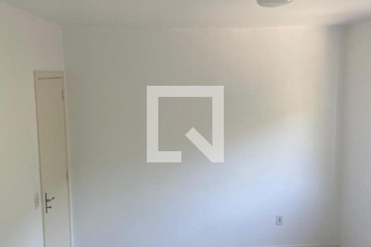 Quarto 2 de apartamento para alugar com 2 quartos, 62m² em Hamburgo Velho, Novo Hamburgo