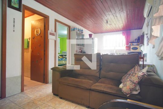 Casa à venda com 2 quartos, 77m² em Feitoria Seller, São Leopoldo