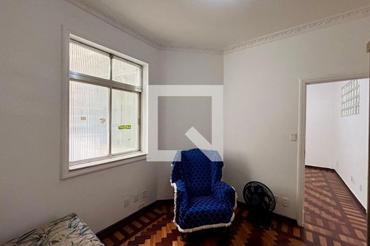 Quarto 1 de apartamento para alugar com 3 quartos, 90m² em Copacabana, Rio de Janeiro