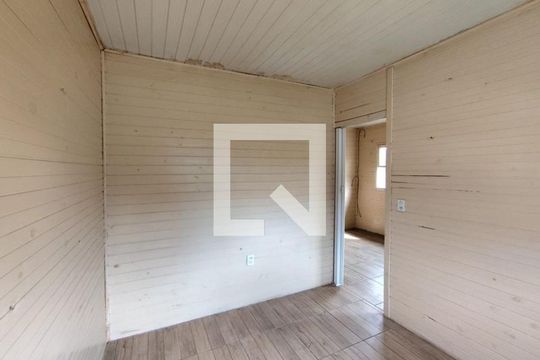 Quarto 1 de casa para alugar com 2 quartos, 47m² em Lomba do Pinheiro, Porto Alegre