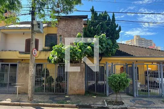 Casa à venda com 3 quartos, 350m² em Vila Rio Branco, Jundiaí