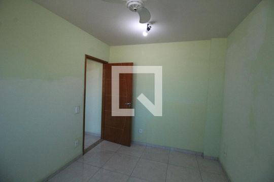 Quarto 1 de apartamento para alugar com 2 quartos, 75m² em Jacutinga, Mesquita