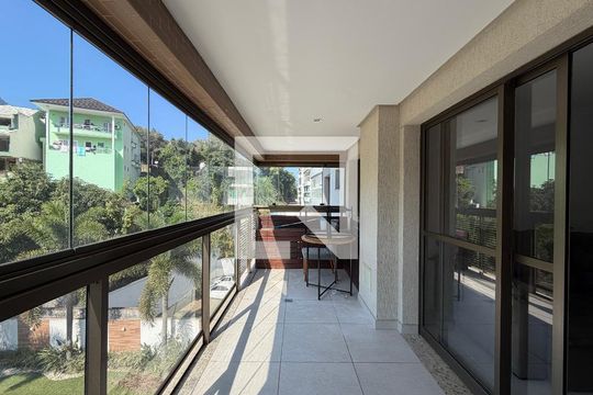 Sala - Varanda de apartamento para alugar com 3 quartos, 94m² em Freguesia (jacarepaguá), Rio de Janeiro