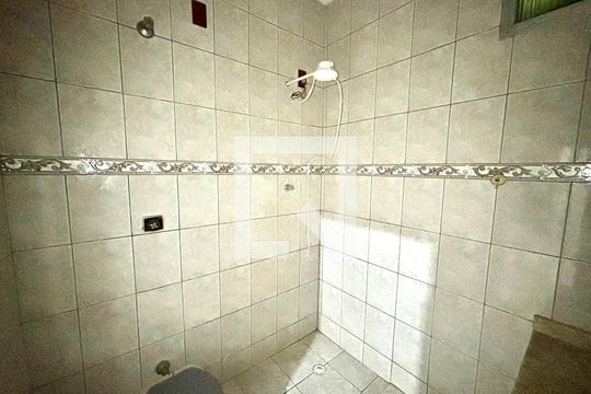Casa para alugar com 1 quarto, 40m² em Lageado, Ferraz de Vasconcelos
