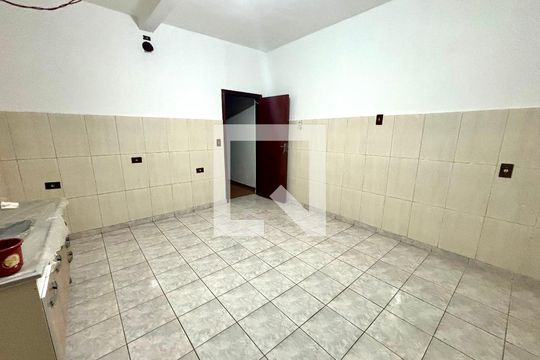 Casa para alugar com 1 quarto, 40m² em Lageado, Ferraz de Vasconcelos
