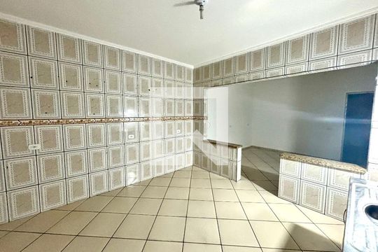 Cozinha de casa para alugar com 1 quarto, 36m² em Lageado, Ferraz de Vasconcelos
