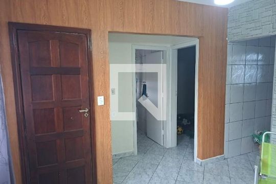 Cozinha de casa de condomínio para alugar com 1 quarto, 65m² em Vila Tupi, Praia Grande