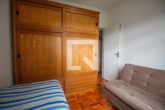 Quarto 1 de apartamento à venda com 3 quartos, 80m² em Tijuca, Rio de Janeiro