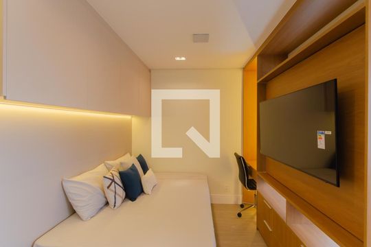 Sala/Quarto de kitnet/studio à venda com 1 quarto, 26m² em Vila Mariana, São Paulo