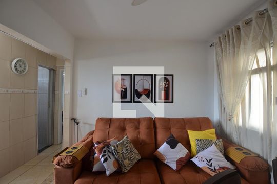 Apartamento para alugar com 2 quartos, 65m² em Marechal Hermes, Rio de Janeiro