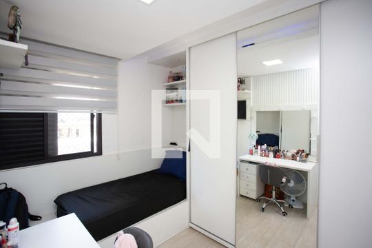 Quarto 1 de apartamento à venda com 3 quartos, 65m² em Jardim Melo, Diadema