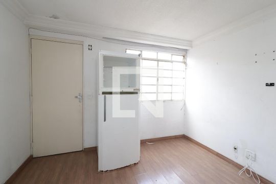 Apartamento para alugar com 2 quartos, 48m² em Conjunto Residencial José Bonifácio, São Paulo