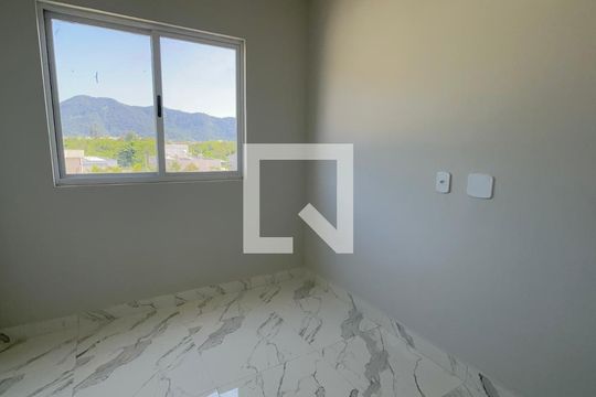 Quarto de apartamento para alugar com 1 quarto, 39m² em Recreio dos Bandeirantes, Rio de Janeiro